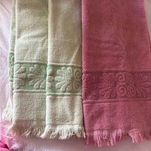Vintage Cannon MONTICELLO Towels  Pink and green  Sculpted Fringe USA made